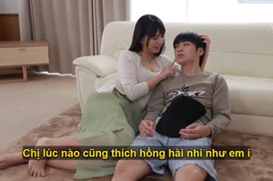 Cô giáo thể dục bị 2 cậu học trò quay trộm rồi ép cô xxx để bịt miệng